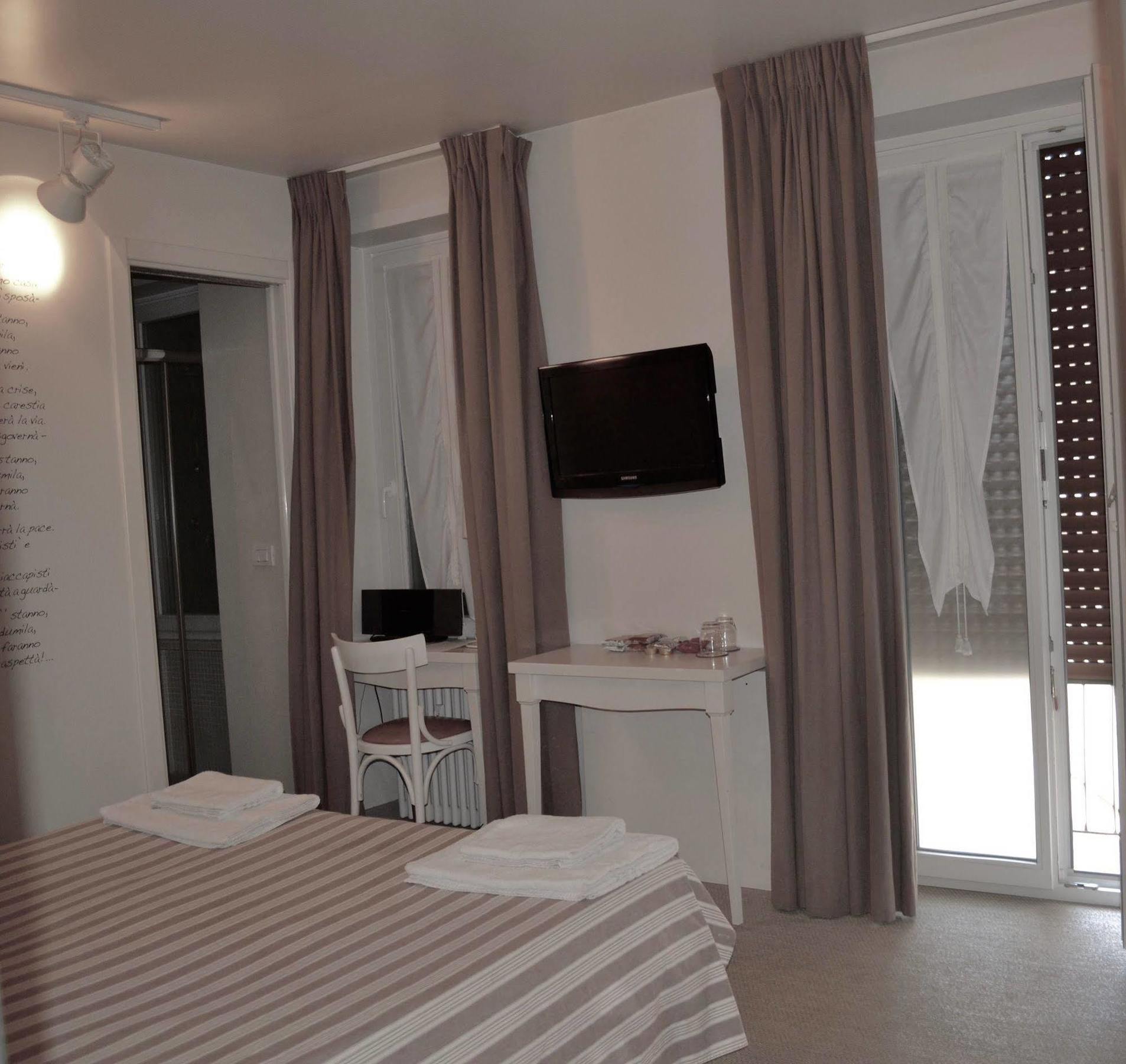 Affittacamere Nina Casetta De Trastevere 3*